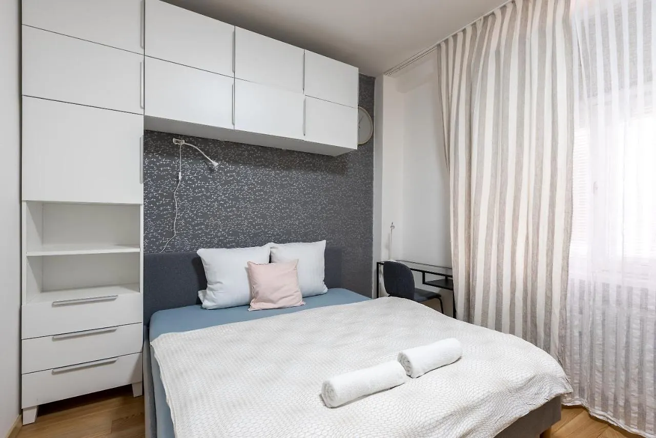 Lotus Apartment Прага