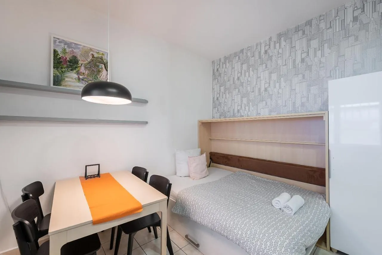 Lotus Apartment Прага Чехия